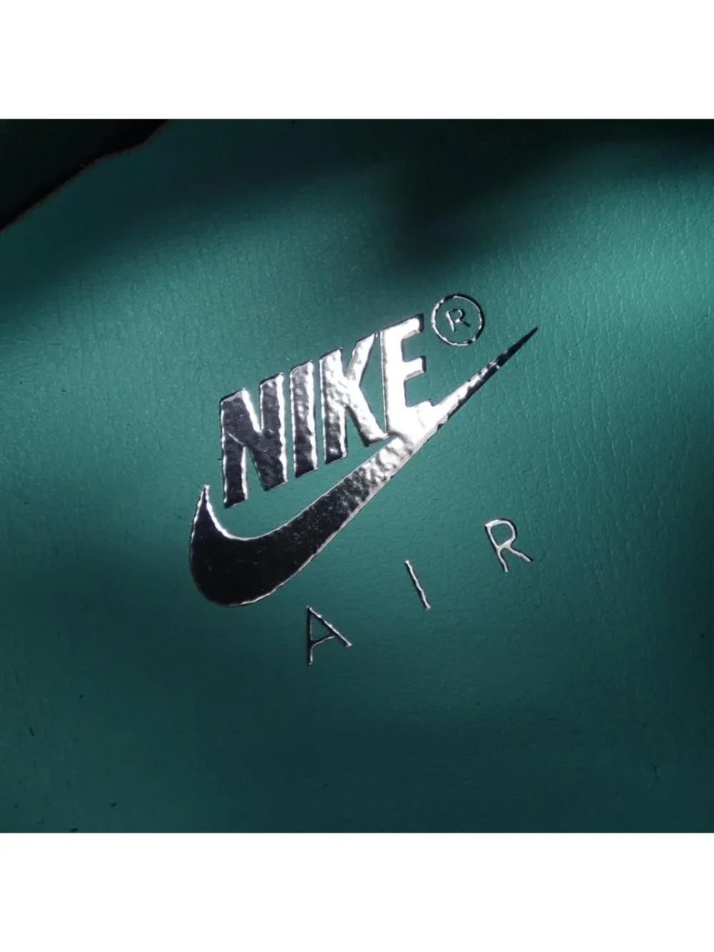 Tiffany & Co Nike Sneakers